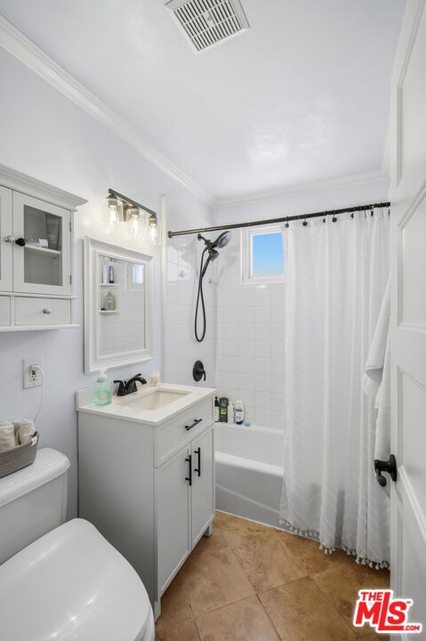 3 Bed Home for Sale in Torrance, California