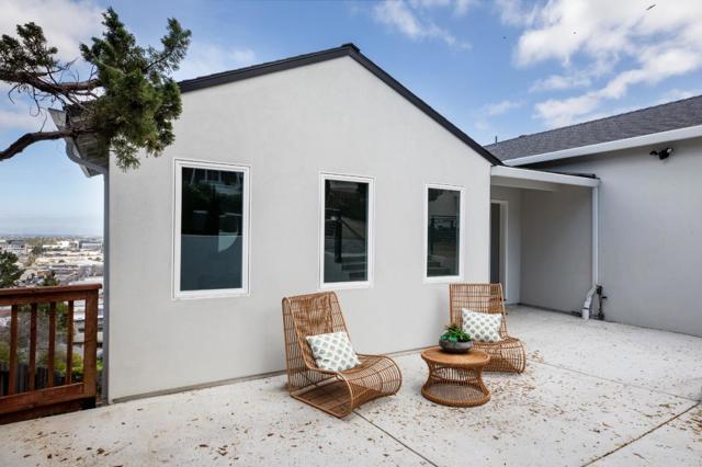 1689 Sunnyslope Avenue, Belmont CA: https://media.crmls.org/mediaz/825e9719-d890-43fa-8a65-eedfbec3c30d.jpg