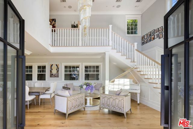 Image 1 of 35 For 5523 Longridge Avenue