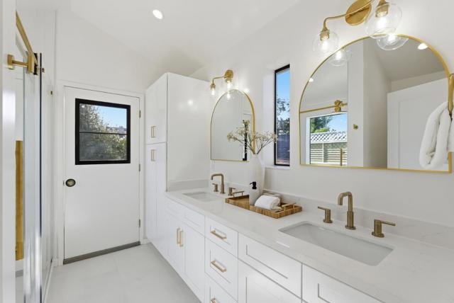 Image 16 of 37 For 319 30th Avenue