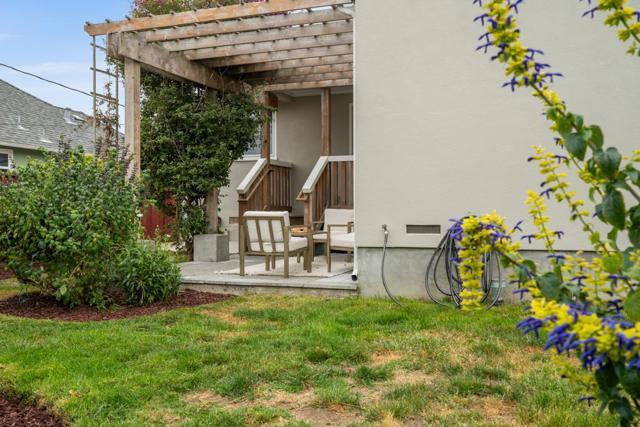 710 Hill Avenue, South San Francisco CA: https://media.crmls.org/mediaz/82625705-0ae2-4993-a36c-adc6e9aebf0f.jpg