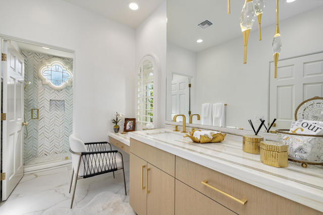 40440 Morningstar Road, Rancho Mirage CA: https://media.crmls.org/mediaz/8263026e-dee7-4a18-be80-2cd847bfeaac.jpg