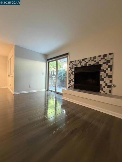 105 Via Cabrera Ln, Martinez CA: https://media.crmls.org/mediaz/82637aff-5d4a-4614-ba73-b1737e347eb3.jpg