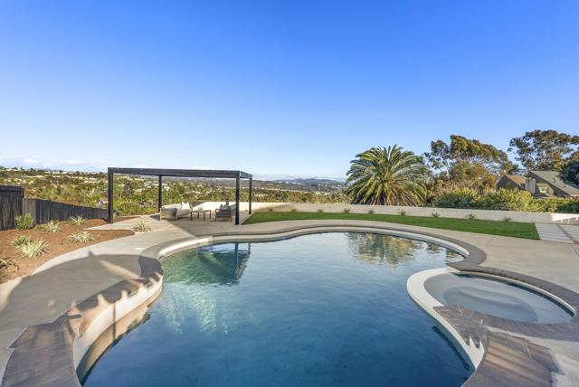 Detail Gallery Image 31 of 42 For 3920 Holly Brae, Carlsbad,  CA 92008 - 6 Beds | 5 Baths