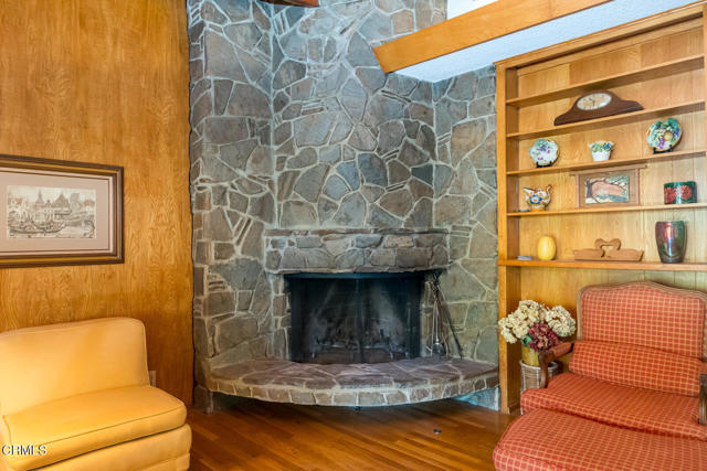 Detail Gallery Image 11 of 71 For 1364 Journey's End Dr, La Canada Flintridge,  CA 91011 - 3 Beds | 2 Baths