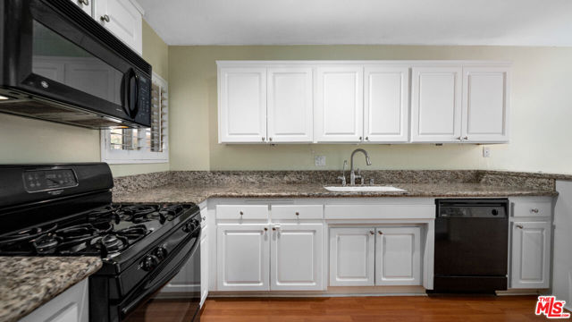 4807 BECK Avenue, 13 photo 2
