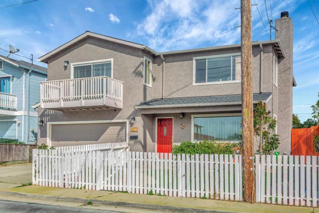 1336 Luxton Street, Seaside CA: https://media.crmls.org/mediaz/82654919-bef8-4c8b-940e-d79f58159915.jpg
