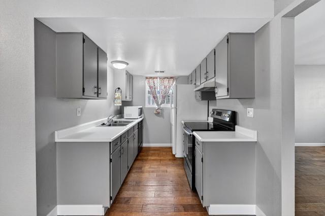 514 Argos Circle, Watsonville CA: https://media.crmls.org/mediaz/82661260-7074-479b-b1f0-21cc7e32c12d.jpg