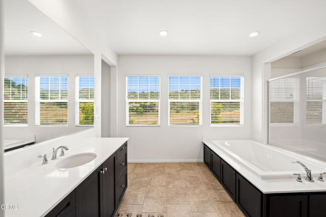481 Alabama Street, Ventura CA: https://media.crmls.org/mediaz/82662389-8902-43bc-b326-fb7b6a92aa4a.jpg