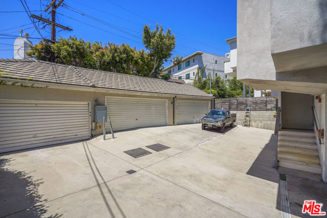 1663 Selby Avenue, #5, Los Angeles, CA 90024 Listing Photo  38