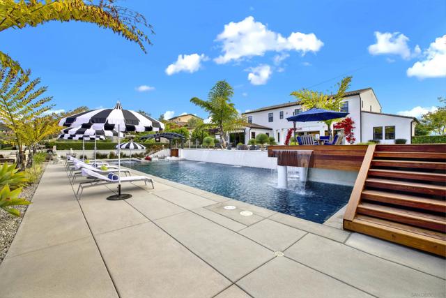 8366 The Landing Way, San Diego CA: https://media.crmls.org/mediaz/8266eaa2-2485-48e6-82b7-6711bd94fe5f.jpg