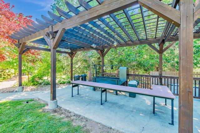 115 Fairway Village Court, Murphys CA: https://media.crmls.org/mediaz/82679559-ddb6-49cf-a66c-ffecb6a48a8f.jpg