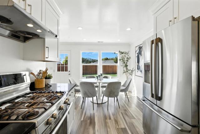 2621 Heather Lane, San Bruno CA: https://media.crmls.org/mediaz/8268526d-e0dd-4750-a07e-bc22ed956e5f.jpg
