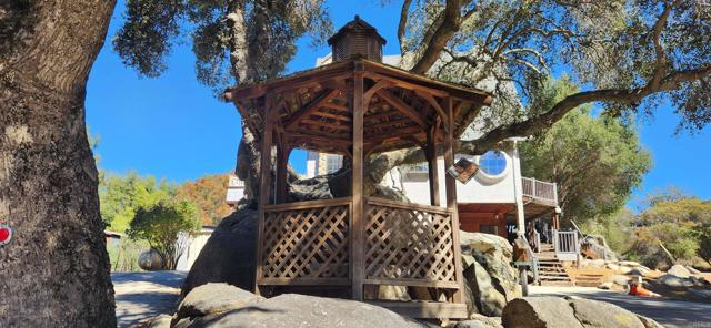 29348 Vine Drive, Campo CA: https://media.crmls.org/mediaz/82697ec8-f027-4bac-95ed-aa6a7f103f65.jpg