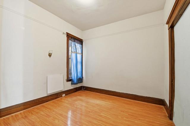 21182122 Mason Street, San Francisco CA: https://media.crmls.org/mediaz/826a9c20-2207-4626-b19c-06103d3ceac3.jpg
