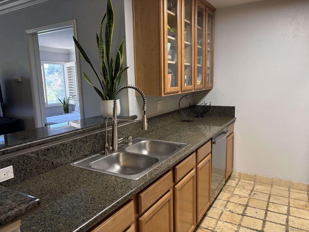 7180 Shoreline Dr. - photo 3