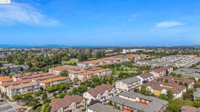 2284 Morrow St, Hayward CA: https://media.crmls.org/mediaz/826ad121-ff56-44dd-ad9a-b26bd4e4e294.jpg