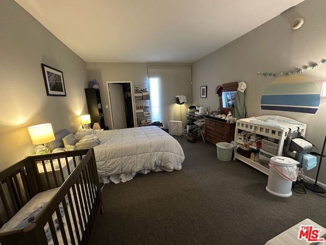 1240 S Corning Street, Los Angeles CA: https://media.crmls.org/mediaz/826af6b4-c4cb-4539-a26a-113d09350ec9.jpg
