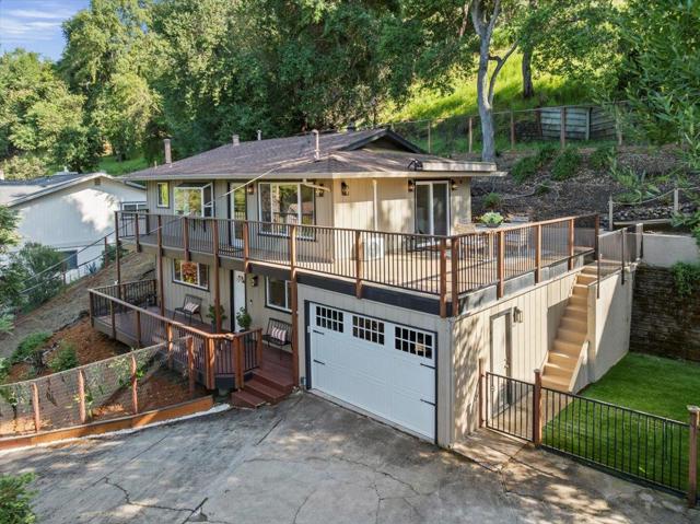 17785 Manzanita Drive, Morgan Hill CA: https://media.crmls.org/mediaz/826b99c2-4da3-4b8b-b24c-ddf5a2adc9ec.jpg