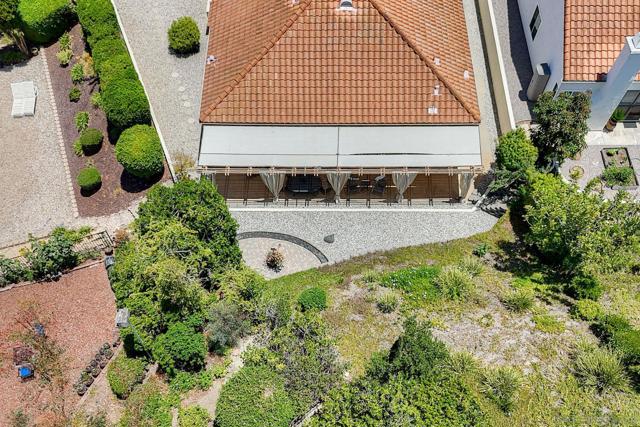 16078 AVENIDA AVEIRO, San Diego CA: https://media.crmls.org/mediaz/826bca54-9294-4df1-9728-762fa7536cc7.jpg