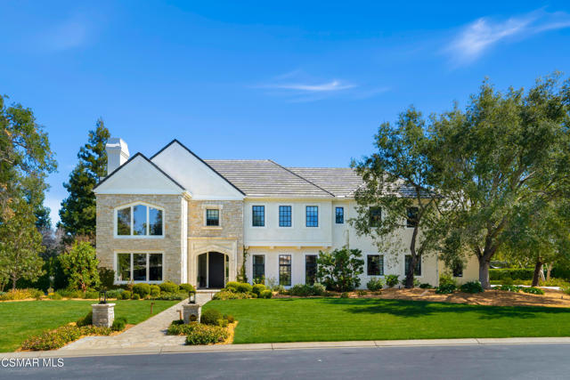 2160 Marshbrook Road, Thousand Oaks CA: https://media.crmls.org/mediaz/826f2e27-0882-4f60-a8cd-f2899df4bf9e.jpg