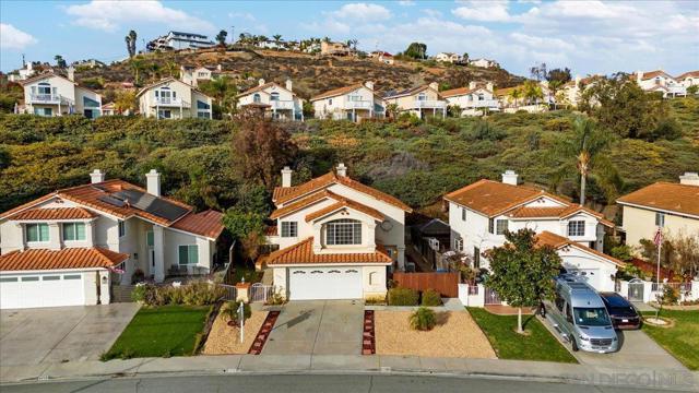 9704 Avenida Ricardo, Spring Valley CA: https://media.crmls.org/mediaz/826f3435-6e90-4fc4-af7a-56880d2796a7.jpg
