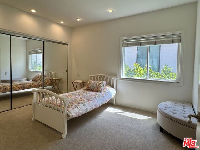 458 S Clark Drive, Beverly Hills CA: https://media.crmls.org/mediaz/826f9969-b522-4656-92bf-32b1d4f71998.jpg