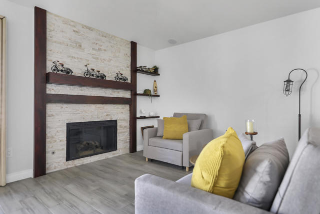 77576 Calle Las Brisas N, Palm Desert CA: https://media.crmls.org/mediaz/827041a4-880a-4694-aa19-0afff523bcca.jpg