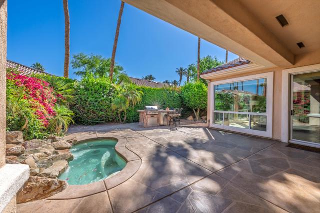 78364 Grape Arbor Avenue, Palm Desert CA: https://media.crmls.org/mediaz/8270c04d-233a-482c-ab64-d9089ae987ce.jpg