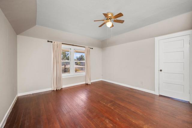 Image 15 of 28 For 250 Mariposa Avenue