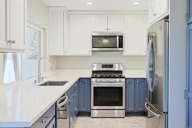 Detail Gallery Image 15 of 53 For 10225 Molino, Santee,  CA 92071 - 5 Beds | 2/1 Baths