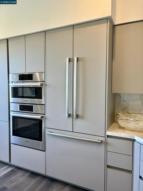 2854 Saklan Indian Dr, Walnut Creek CA: https://media.crmls.org/mediaz/82717c07-3e73-4821-a1c0-3f19a2a9b268.jpg