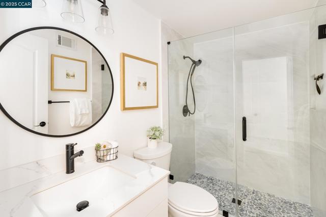 46 Saint Mark Ct, Danville CA: https://media.crmls.org/mediaz/8272000a-cff4-4492-9524-1eec7f3c276c.jpg