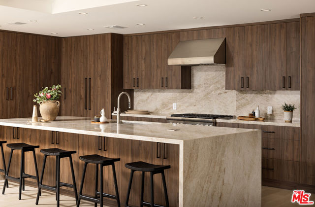 20374 Seaboard Road, Malibu CA: https://media.crmls.org/mediaz/8272bdc5-f08d-4cc6-b31b-3d7c329ce0a3.jpg