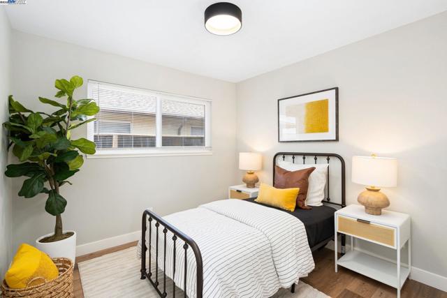 14272 Santiago Rd, San Leandro CA: https://media.crmls.org/mediaz/8272e345-25ae-450b-b09a-a147699bdb4f.jpg