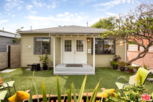 717 Coeur D Alene Avenue Venice, California Incredible opportunity to own a charming duplex on an idyllic tree-lined street in Venice. This lovely property has an inviting front yard and is in the perfect location - close to restaurants, shops, and the ocean. Enjoy leisurely bike rides to the beach and delicious meals at the many amazing eateries on Abbot Kinney and Washington boulevard. The light-filled, updated two-bed, front unit is 850 square feet with an ample storage loft and a lush front yard perfect for entertaining. The updated, 1 bed, rear unit is 591 square feet with its own private outdoor space. This duplex has a full-size two car garage and three outdoor parking spaces. Additional updates include copper plumbing, landscaping, roof, gutters, insulation, and much more. Ideal for owner-users to supplement their California lifestyle as well as for developers, investors, multigenerational families, and a live/work environment. This property is definitely a must see.