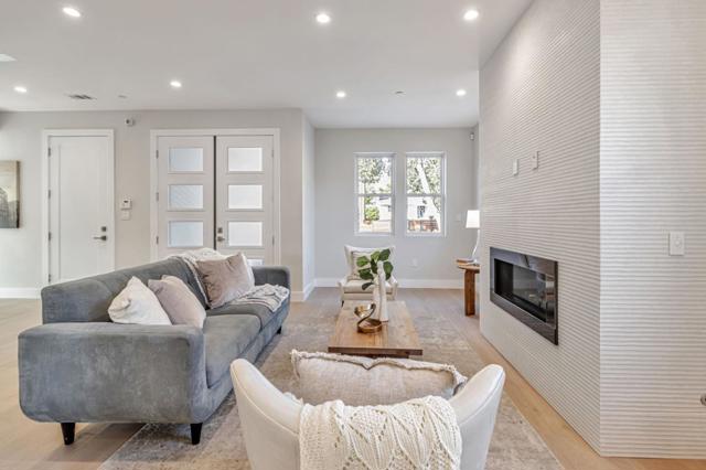 1066 Larch Avenue, Moraga CA: https://media.crmls.org/mediaz/82750469-0fd5-4f8f-a6e7-f90bb430b7d0.jpg