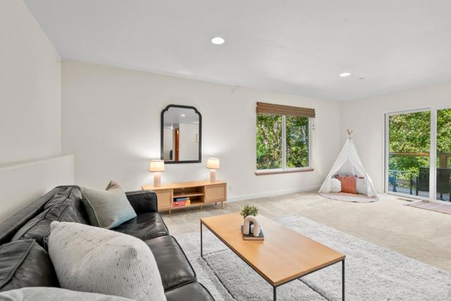 562 Cuesta Drive, Aptos CA: https://media.crmls.org/mediaz/827567d6-d336-4844-b27c-35d16c3882b2.jpg