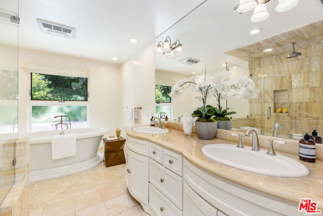 26521 Academy Drive, Palos Verdes Peninsula, California 90274, 5 Bedrooms Bedrooms, ,3 BathroomsBathrooms,Residential,Sold,Academy,25572207