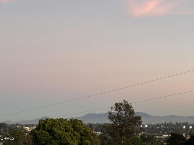 Detail Gallery Image 9 of 61 For 469 Court Ave, Ventura,  CA 93003 - 4 Beds | 3 Baths