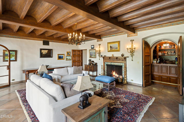 Detail Gallery Image 31 of 39 For 262 S San Rafael Ave, Pasadena,  CA 91105 - 6 Beds | 5/6 Baths