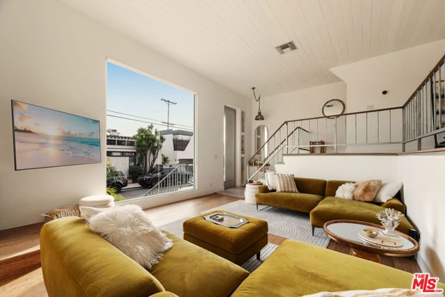 657 Mildred Avenue photo 4