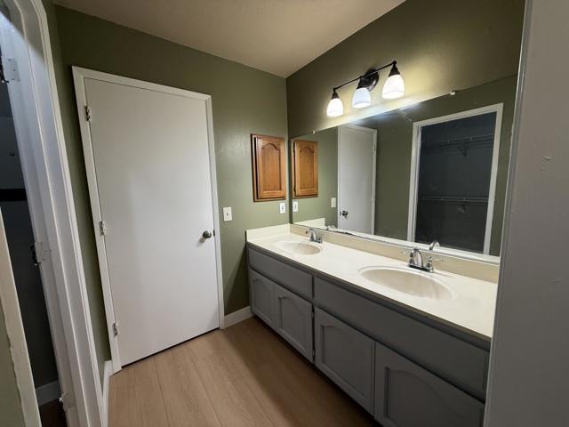 Image 23 of 38 For 1870 Azurite Way