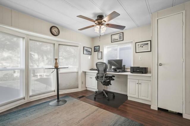 9097 N Ventura Avenue, Ventura CA: https://media.crmls.org/mediaz/827b256b-3a88-420c-a7dd-d2f735a49f8f.jpg