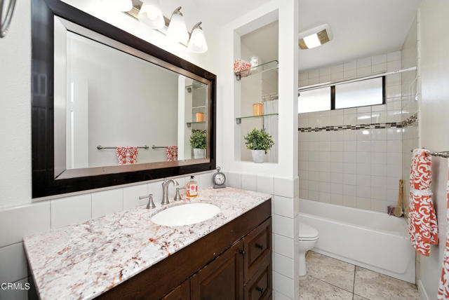 Detail Gallery Image 20 of 48 For 28763 Conejo View Dr, Agoura Hills,  CA 91301 - 3 Beds | 1/1 Baths