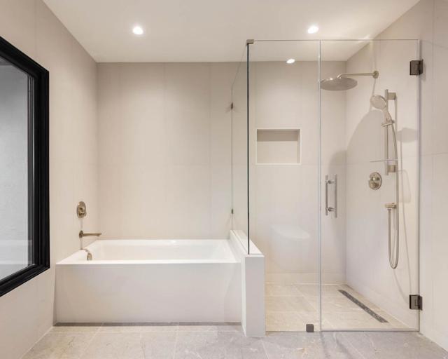 340 Arden Road, Hillsborough CA: https://media.crmls.org/mediaz/827bb744-591c-4e46-a188-c94b36d51f85.jpg