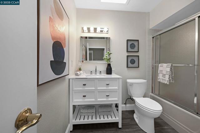 1129 Ptarmigan, Walnut Creek CA: https://media.crmls.org/mediaz/827bd0e4-a575-4216-9445-fab9936b82b3.jpg