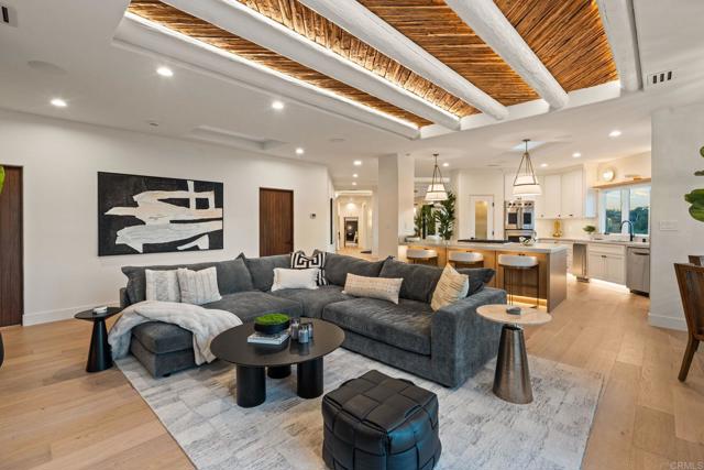 Detail Gallery Image 16 of 56 For 528 Flores De Oro, Rancho Santa Fe,  CA 92067 - 5 Beds | 4 Baths