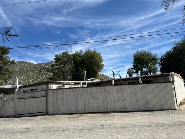 Detail Gallery Image 2 of 14 For 616 Gibbel Rd, Hemet,  CA 92543 - 2 Beds | 1/1 Baths