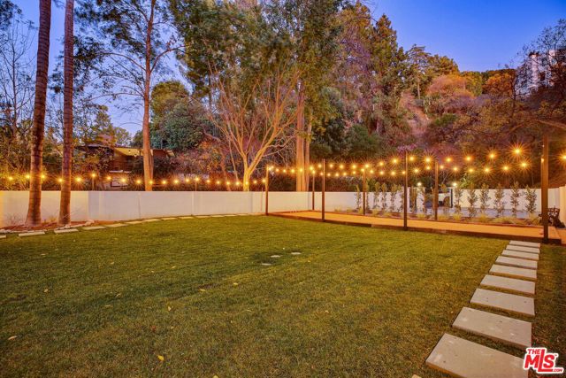 2570 Nichols Canyon Road, Los Angeles CA: https://media.crmls.org/mediaz/827f1ab2-8ddd-4e6d-a1c6-8d418998b463.jpg